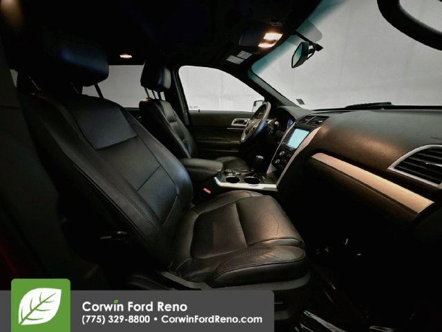 Used 2012 Ford Explorer XLT AWD/4WD image 33