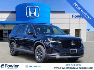 Used 2025 Honda Pilot TrailSport video 1