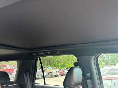 Used 2024 Ford Expedition Limited RWD image 7