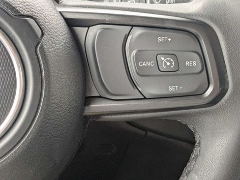 Used 2023 Jeep Wrangler Unlimited Sport AWD/4WD image 26