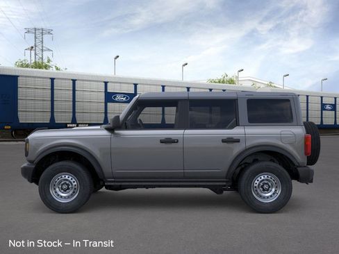 New 2025 Ford Bronco 4-Door image 28