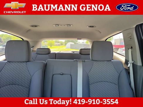 Used 2012 Chevrolet Traverse LS FWD image 20
