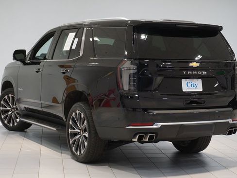 Certified 2025 Chevrolet Tahoe High Country w/ Sun And Tow Package image 8