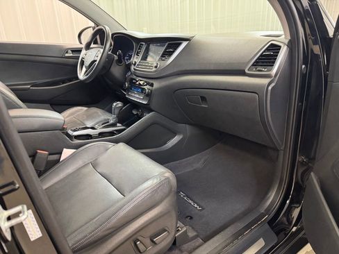 Used 2016 Hyundai Tucson Limited w/ Option Group 03 image 28