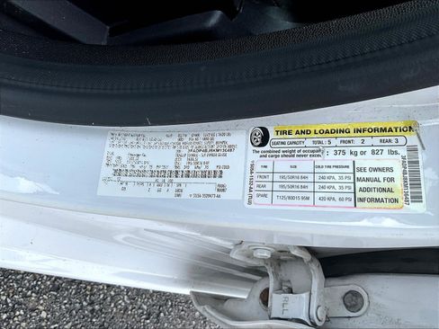 Used 2019 Ford Fiesta SE w/ Equipment Group 201A FWD image 18