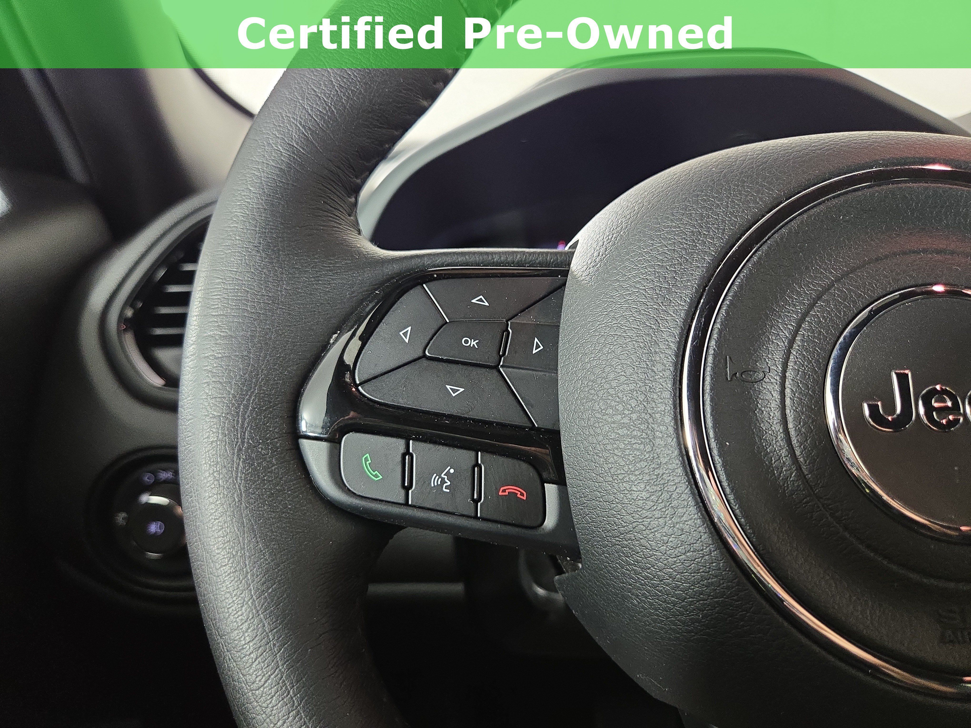 Certified 2022 Jeep Renegade Altitude w/ Convenience Group AWD/4WD image 16