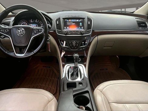 Used 2016 Buick Regal FWD image 17