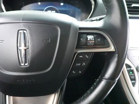 Used 2020 Lincoln Nautilus Reserve AWD/4WD image 14