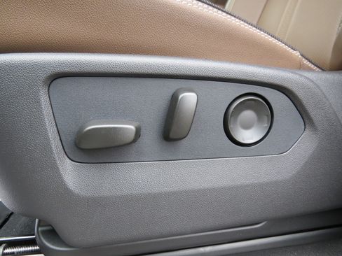 New 2026 Chevrolet Tahoe High Country image 17