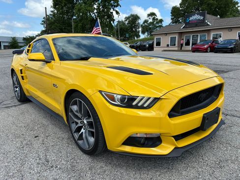 Used 2016 Ford Mustang GT Premium w/ Equipment Group 401A RWD image 1