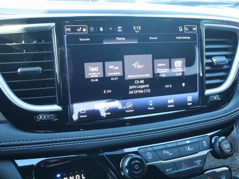 New 2026 Chrysler Pacifica Select FWD image 5