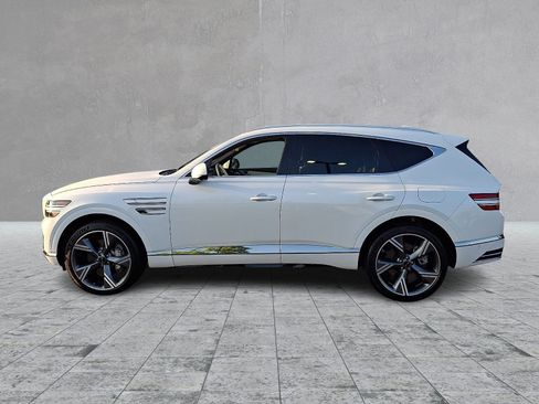 Certified 2025 Genesis GV80 3.5T Prestige AWD/4WD image 4