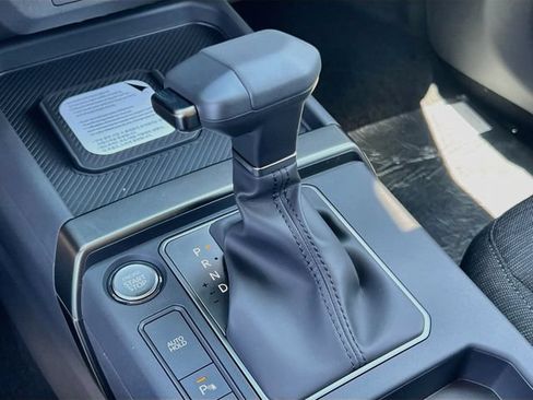 New 2027 Kia Seltos S FWD image 16