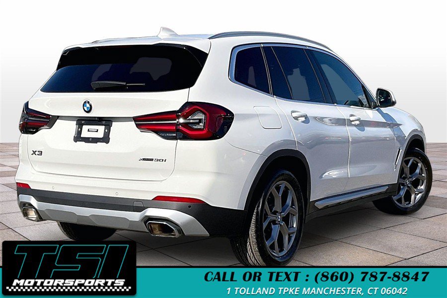 Used 2022 BMW X3 xDrive30i w/ Convenience Package AWD/4WD image 2