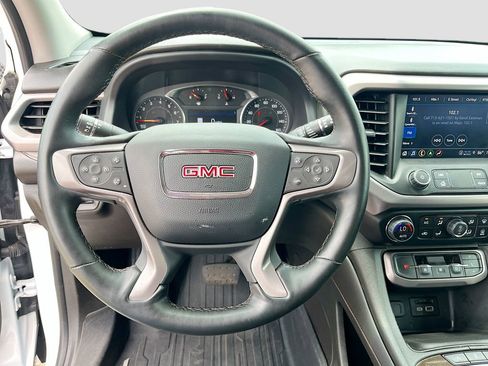 Used 2023 GMC Acadia AT4 w/ Preferred Package AWD/4WD image 11