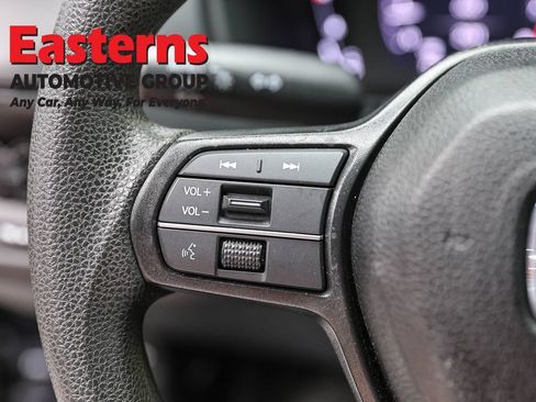 Used 2025 Honda Accord LX image 15