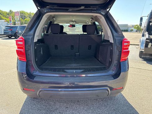 Used 2017 Chevrolet Equinox LT w/ Convenience Package FWD image 5