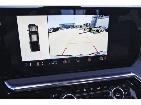 Used 2025 GMC Sierra 3500 Denali w/ Denali Reserve Package AWD/4WD image 25