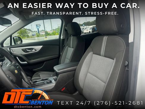 Used 2023 Chevrolet Blazer LT FWD image 9