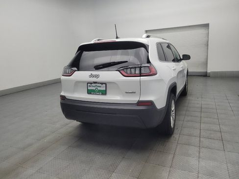 Used 2019 Jeep Cherokee Latitude w/ Popular Appearance Group FWD image 9