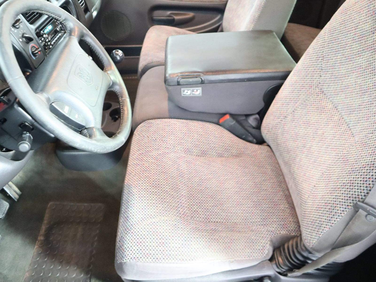 Used 2001 Dodge Ram 2500 Truck 4x4 Quad Cab image 24