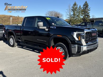 New 2026 GMC Sierra 2500 Pro w/ Convenience Package