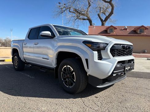 New 2026 Toyota Tacoma TRD Sport image 9