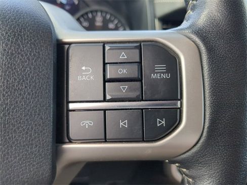 Used 2024 Ford Expedition Max XLT image 33