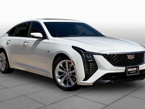 Used 2025 Cadillac CT5 Premium Luxury RWD image 4