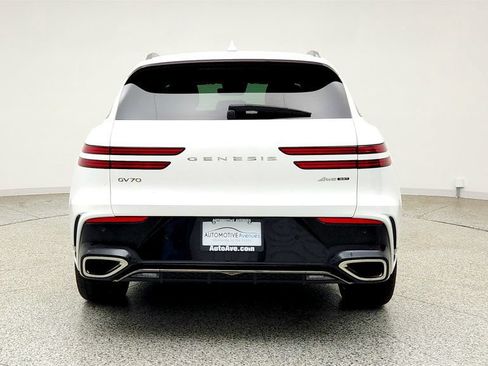 Used 2026 Genesis GV70 3.5T Sport Prestige AWD/4WD image 6