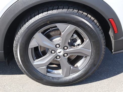 Used 2022 Ford Mustang Mach-E Select RWD image 12