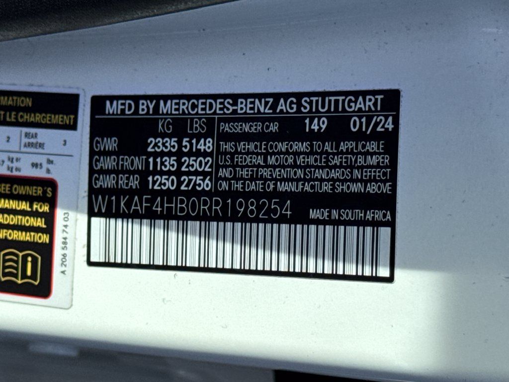 Used 2024 Mercedes-Benz C 300 4MATIC Sedan image 44