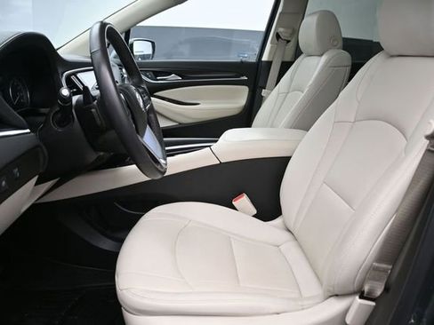 Used 2023 Buick Enclave Essence w/ Experience Buick Package AWD/4WD image 10