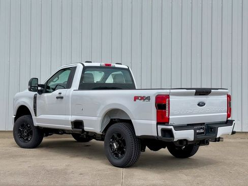 New 2026 Ford F250 XL w/ STX Appearance Package image 4