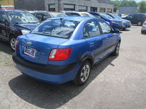 Used 2009 Kia Rio LX w/ PWR Pkg FWD image 5