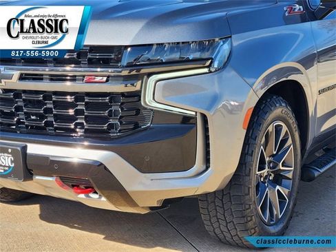 Used 2022 Chevrolet Suburban Z71 w/ Z71 Off-Road Package image 9