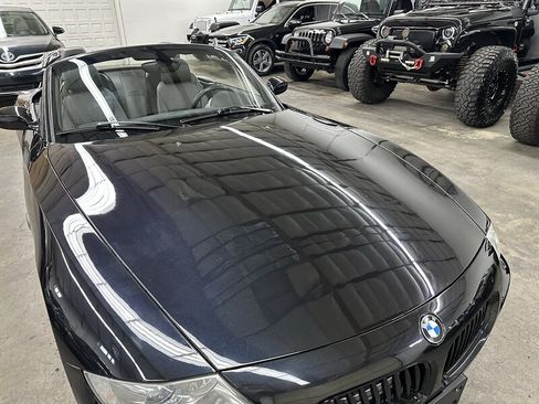 Used 2005 BMW Z4 3.0i RWD image 34