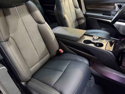 New 2026 Cadillac Vistiq Sport image 55