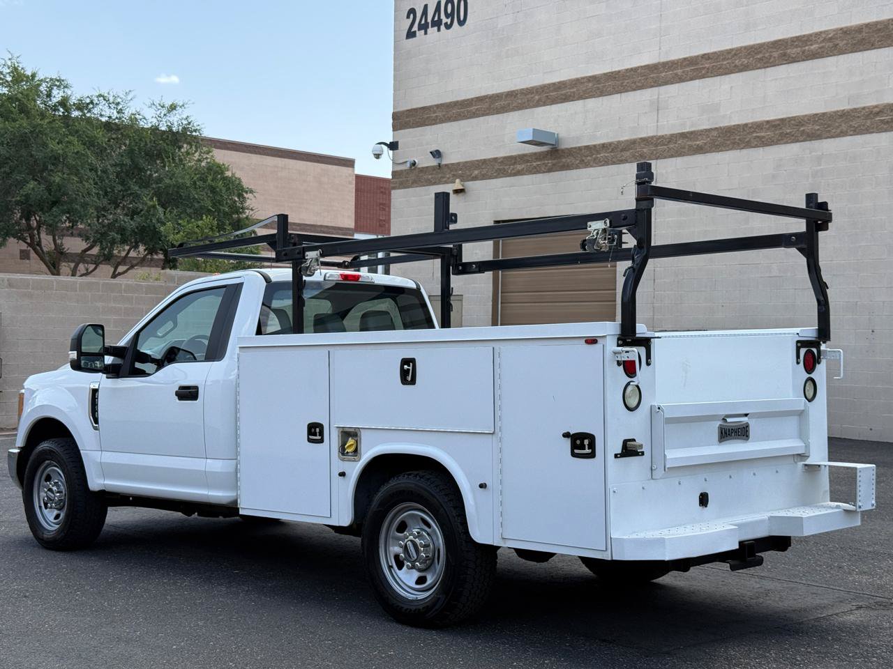 Used 2017 Ford F350 XL w/ Power Equipment Group RWD image 8