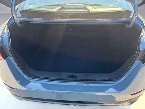 New 2025 Nissan Sentra SR image 23
