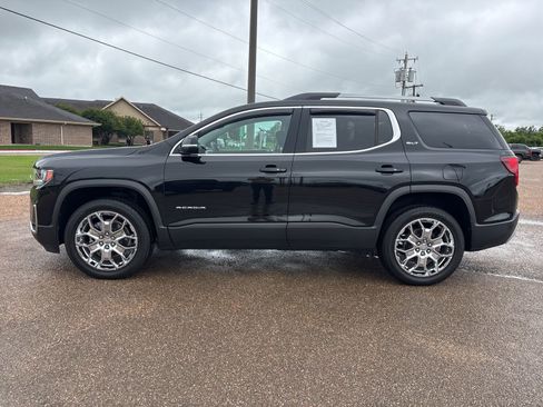 Used 2022 GMC Acadia SLT FWD image 2