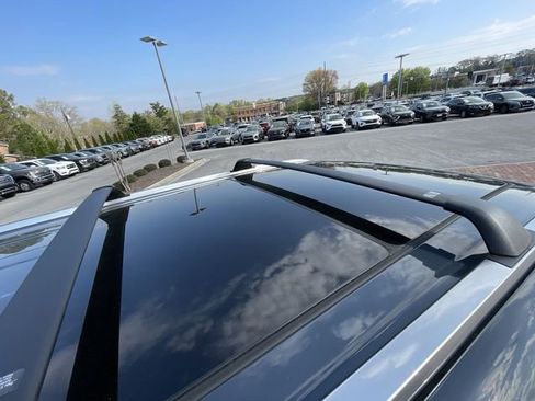 Used 2025 Toyota Grand Highlander AWD Hybrid image 35