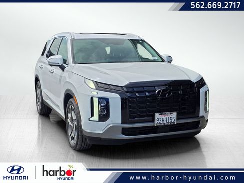Used 2025 Hyundai Palisade SEL image 1