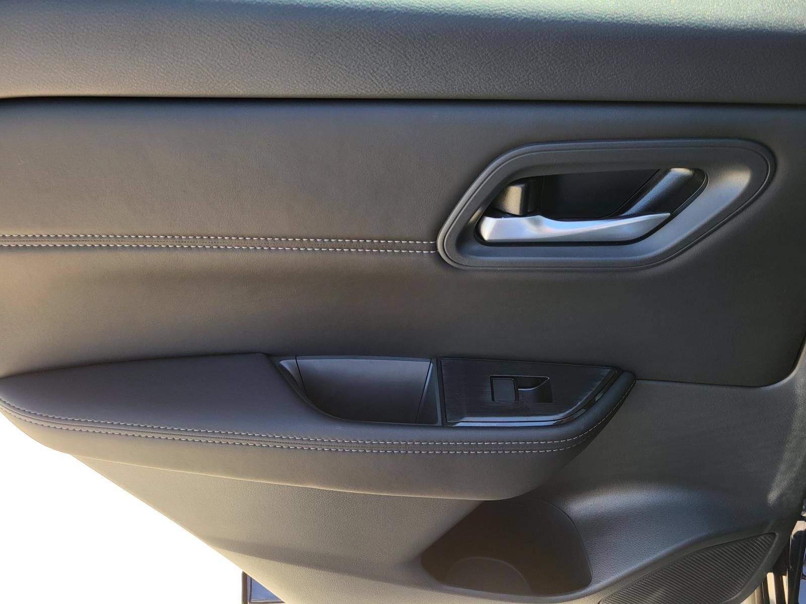 New 2026 Nissan Rogue Dark Armor FWD image 15