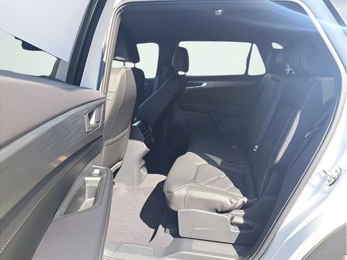 New 2026 Volkswagen Atlas Cross Sport SE AWD/4WD image 12