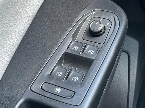 New 2026 Volkswagen Taos S FWD image 14