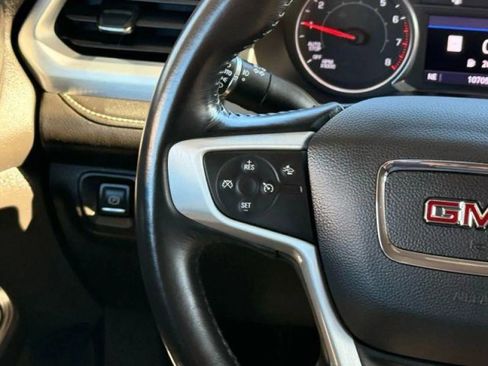 Used 2022 GMC Acadia SLT w/ LPO, Floor Liner Package AWD/4WD image 32