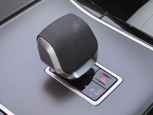 New 2026 Land Rover Range Rover Evoque S image 32