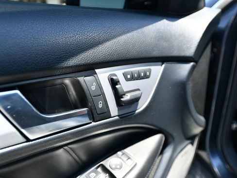 Used 2012 Mercedes-Benz C 63 AMG Coupe w/ Comand 6-disc Pkg image 31