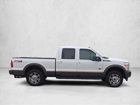 Used 2015 Ford F250 King Ranch image 4
